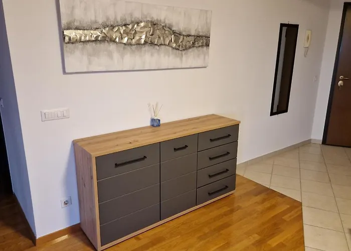 아파트 With Panoramic View *